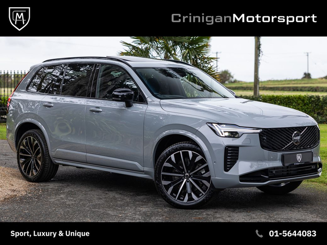 2025 VOLVO XC90 T8 Ultra Dark 7 Seat
