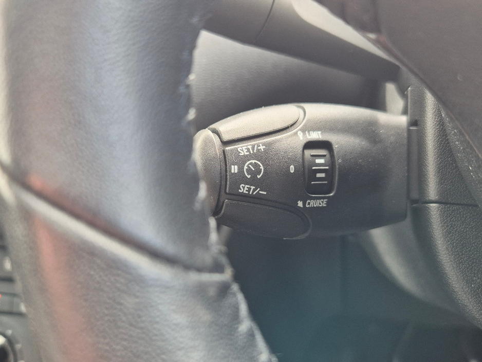 2015 Peugeot 208 1.2L Petrol For Sale Images