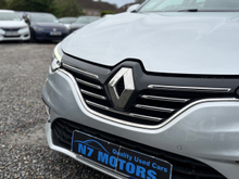 2021 Renault Megane 1.6L Petrol Plug-in Hybrid For Sale Images