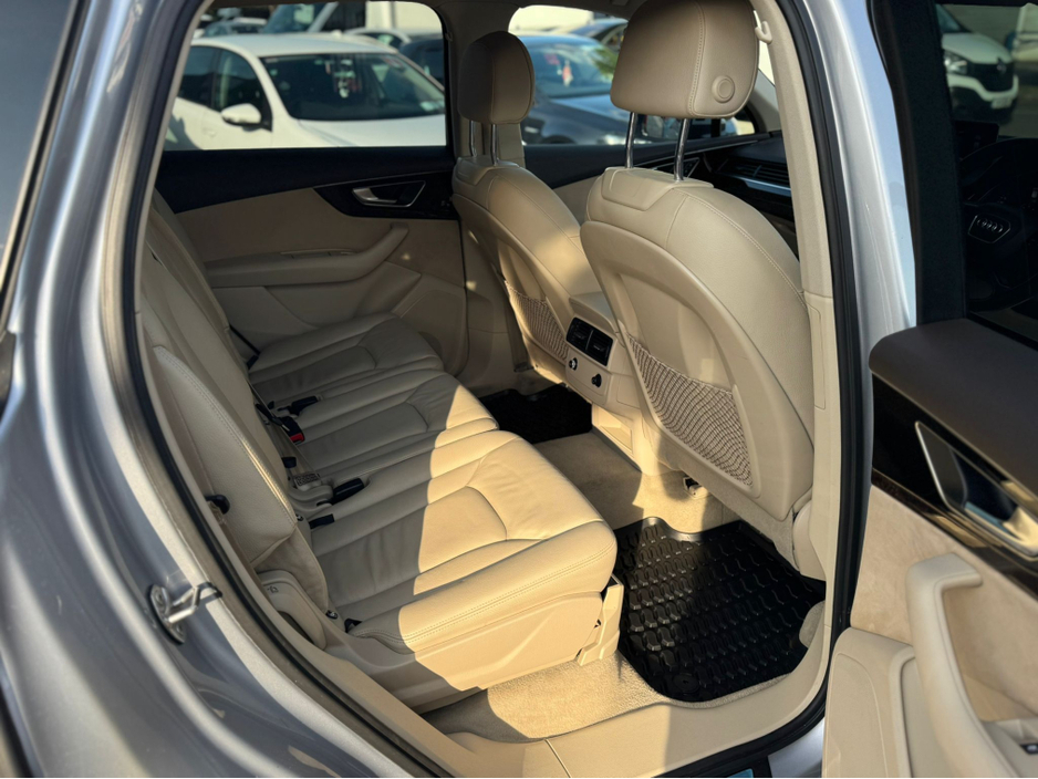 2016 Audi Q7 3.0L Diesel For Sale Images