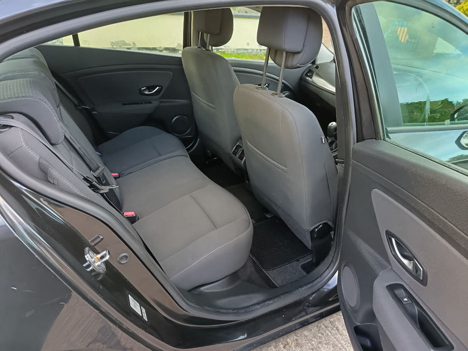 Renault Fluence 1.5 DCI 90 DYNAMIQUE 4DR — thumbnail 12