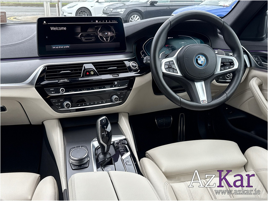 2022 BMW 5 Series 2L Petrol Plug-in Hybrid For Sale Images