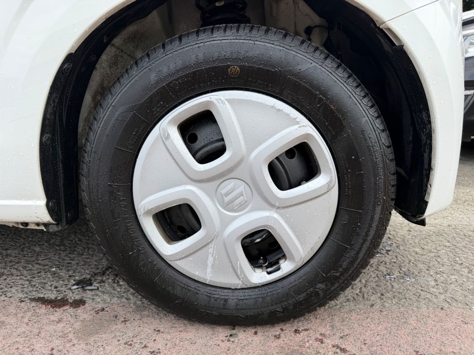 Suzuki Alto 1.0 PETROL, AUTOMATIC, LOW MILEAGE, FINANCE, WARRANTY, 5 STAR REVIEWS — thumbnail 31