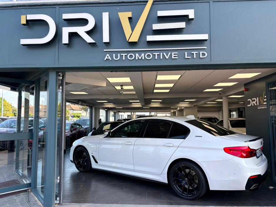 2019 BMW 5 Series 2L Petrol Plug-in Hybrid For Sale Images