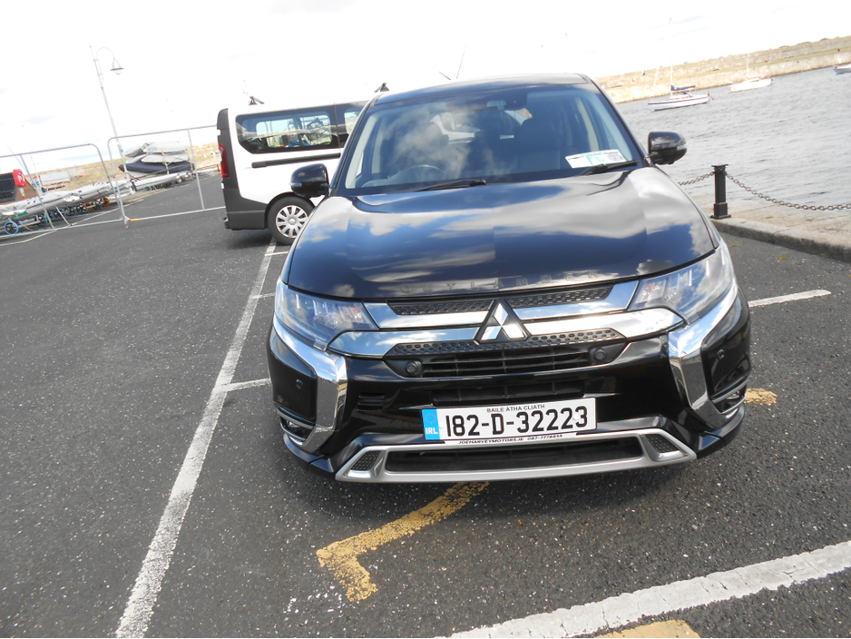 2018 Mitsubishi Outlander 2.4L Petrol Plug-in Hybrid For Sale Images