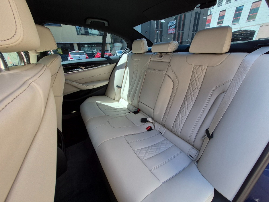 2020 BMW 5 Series 2L Petrol Plug-in Hybrid For Sale Images