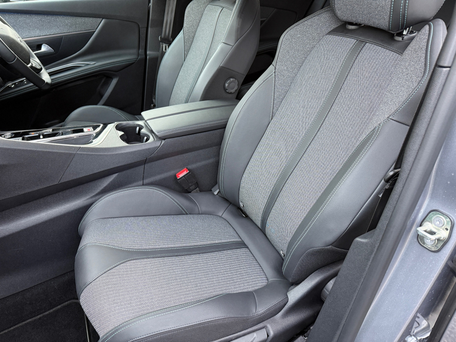 2024 Peugeot 3008 1.5L Diesel For Sale Images