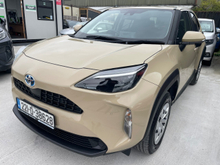 2022 Toyota Yaris Cross 1.5L Petrol Hybrid For Sale Images