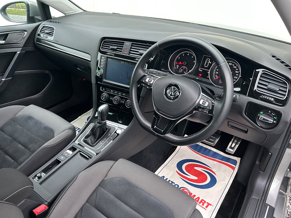 2017 Volkswagen Golf 1.4L Petrol For Sale Images