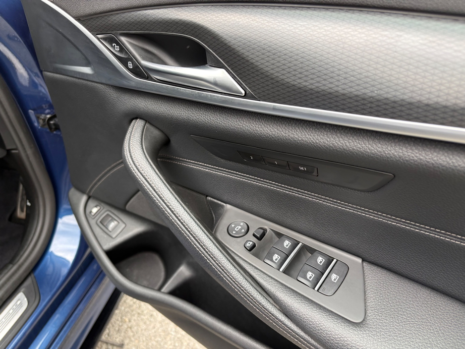2022 BMW 5 Series 2L Petrol Plug-in Hybrid For Sale Images