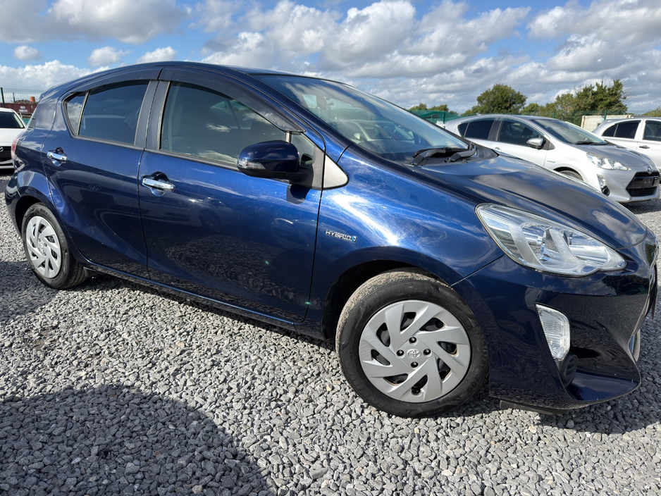 Toyota Aqua 1.5 Petrol Hybrid Automatic Low Km — thumbnail 7