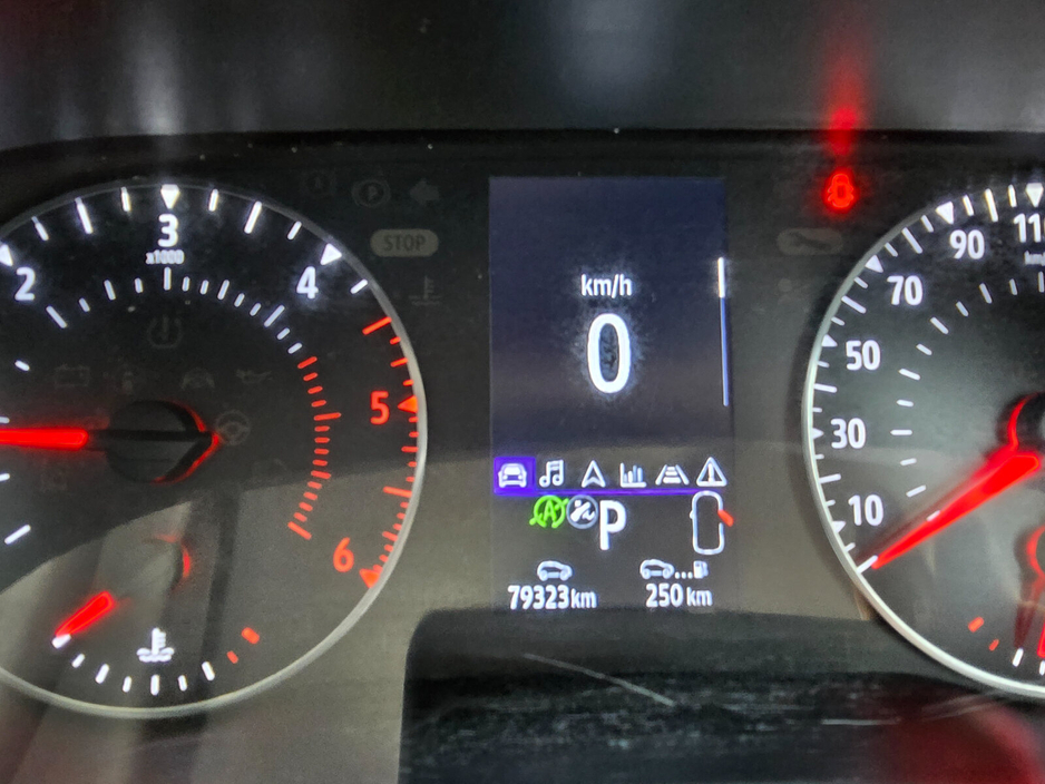 2024 Renault Trafic 2L Diesel For Sale Images