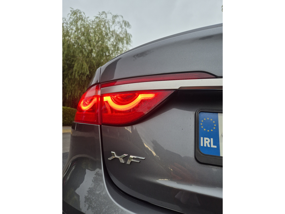 Jaguar XF 2.0 D RWD R-SPORT MY 18 4DR AUTO — thumbnail 20