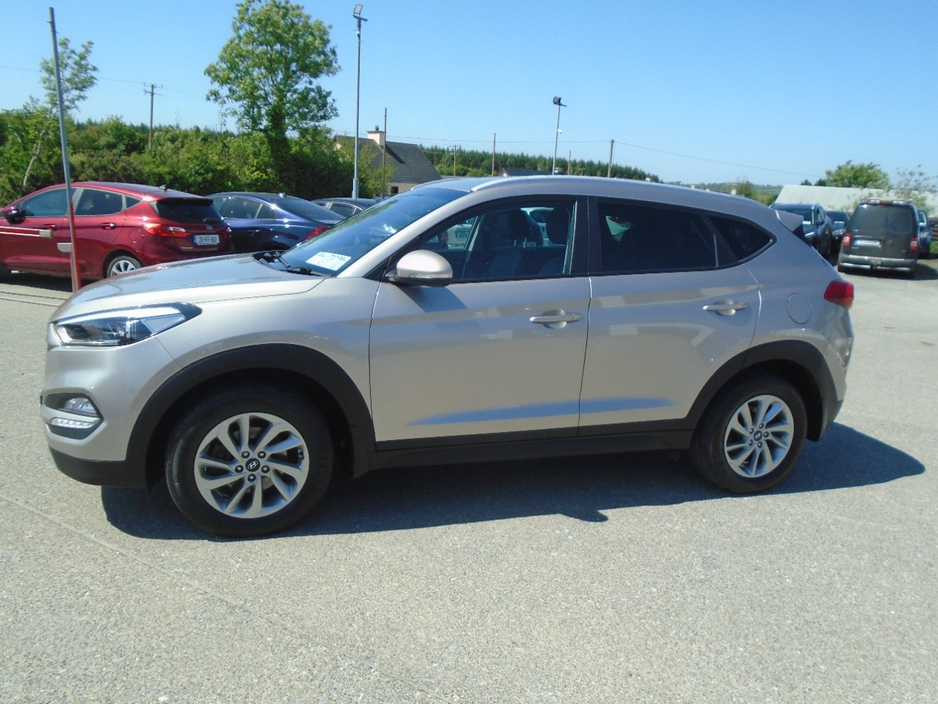 2017 Hyundai Tucson 1.7L Diesel For Sale Images