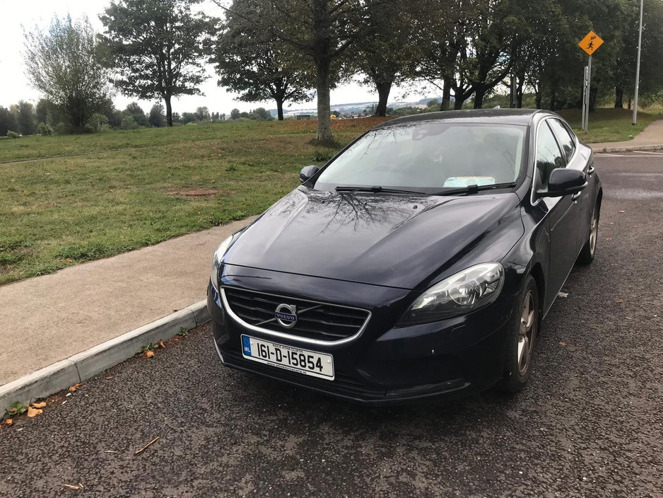 2016 Volvo V40