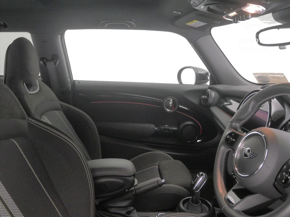 2023 MINI Hatch 1.5L Petrol For Sale Images