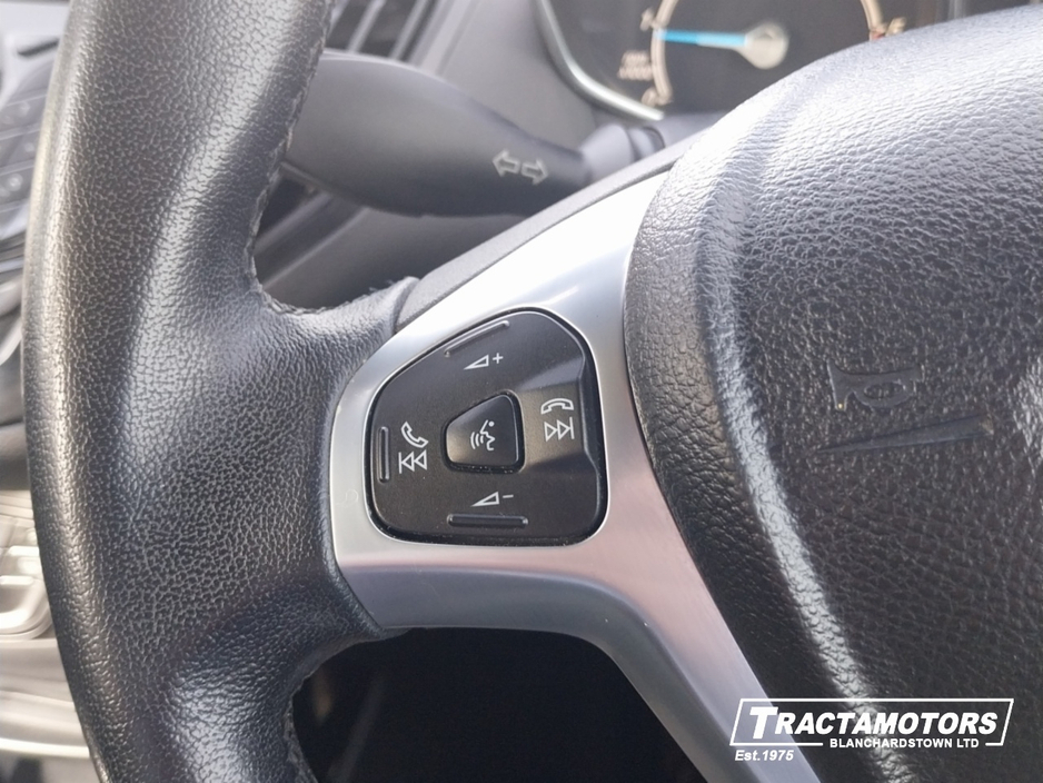 Ford B-Max 2012.75 TITANIUM 1.5 TDCI 75PS M5 5DR 4 — thumbnail 25