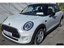 MINI Hatch CLASSIC CLA5 4DR AUTO COOPER
