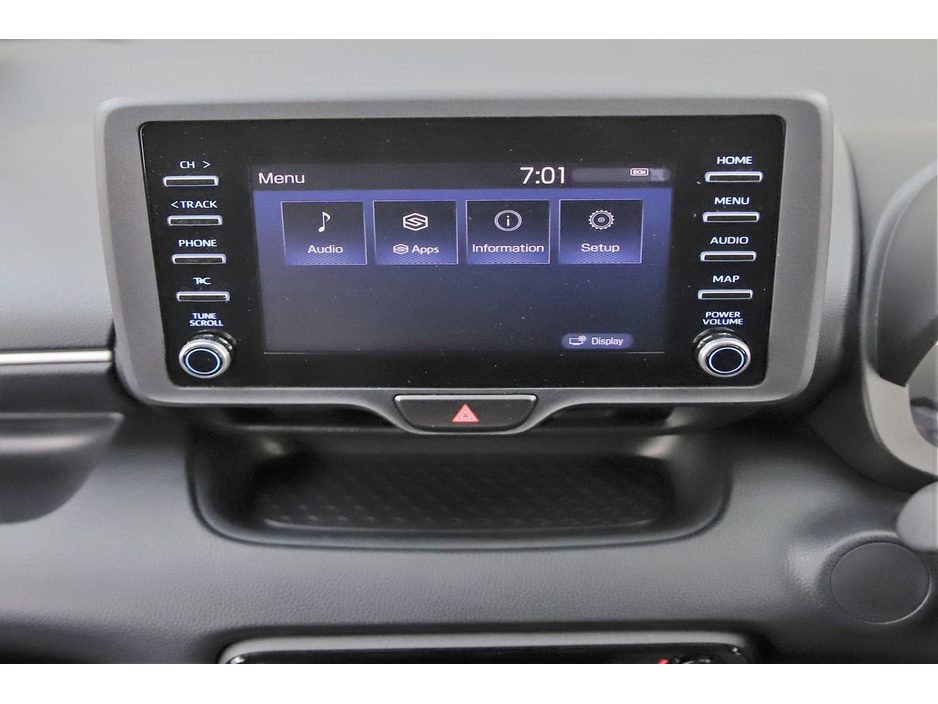 Toyota Yaris 1.5 PETROL HYBRID *REVERSE CAM*PARK SENSORS* — thumbnail 19