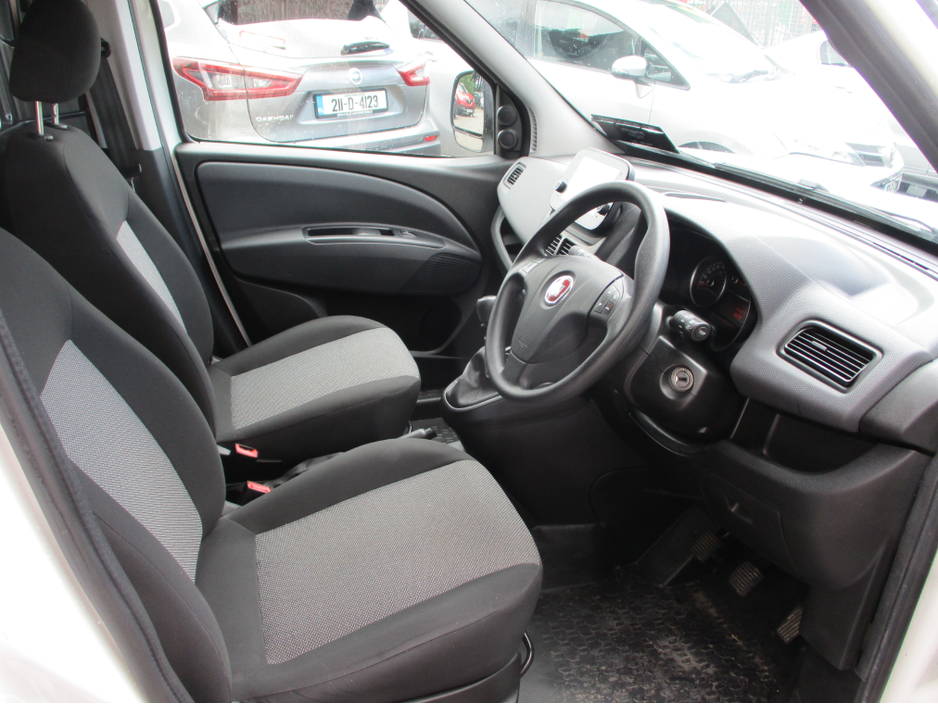 2023 Fiat Doblo 1.6L Diesel For Sale Images