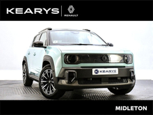 Renault 4 iconic 52kWh 150hp. Top Spec
