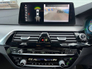 2017 BMW 5 SERIES 530e M-SPORT COMPETITION 2.0 HYBRID // LEATHER HEATED M-SPORT SEATS // DIGITAL CLUSTER // NEW 20