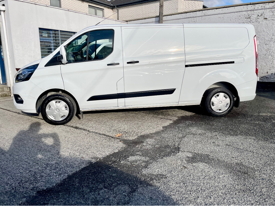 2022 Ford Transit Custom 2L Diesel For Sale Images