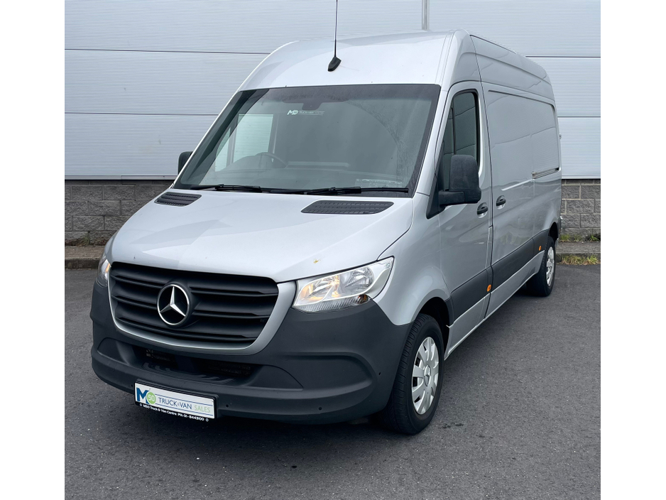 Mercedes-Benz Sprinter 