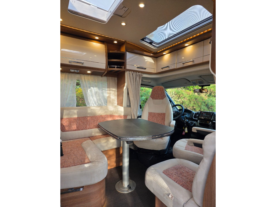 2022 Carthago C1-Tourer 2.3L Diesel For Sale Images