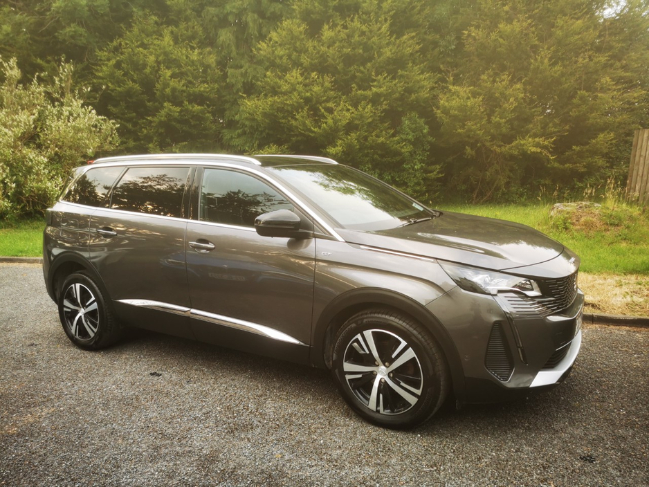 2023 Peugeot 5008