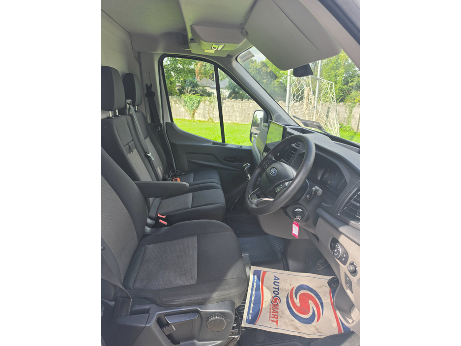 2025 Ford Transit 2L Diesel For Sale Images