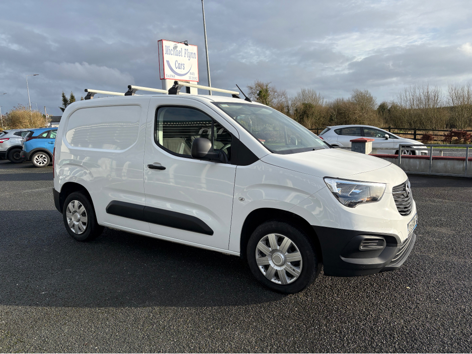 2021 Opel Combo 1.5L Diesel For Sale Images