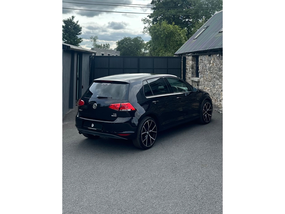 2014 Volkswagen Golf 1.2L Petrol For Sale Images