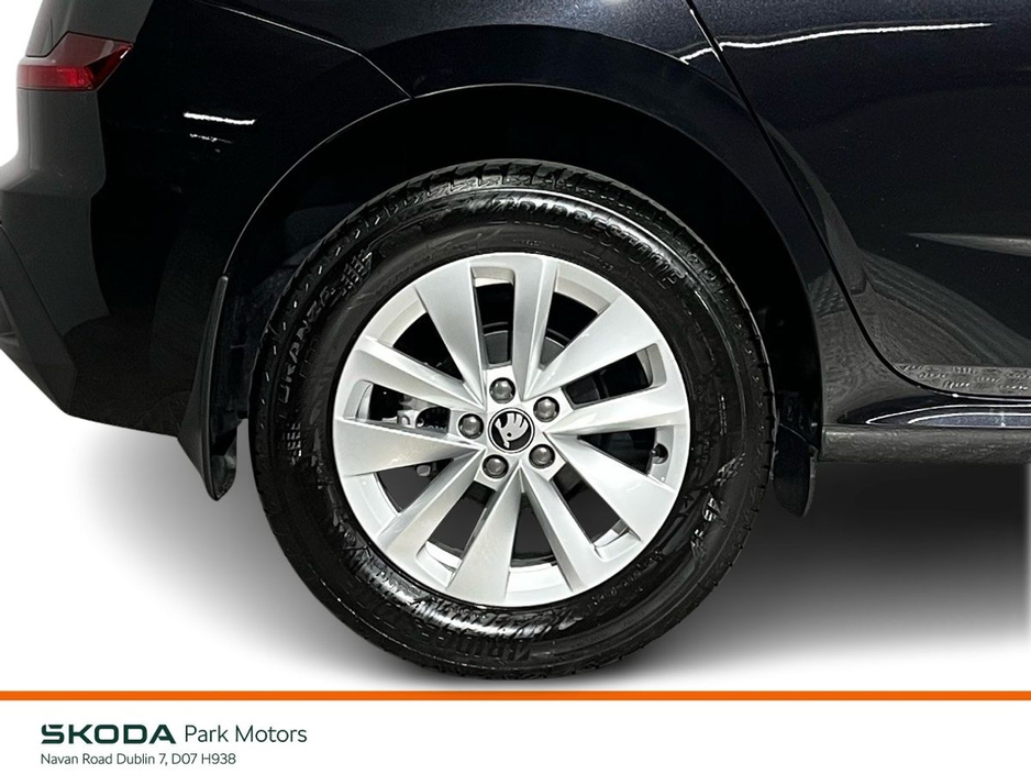 Skoda Kamiq Selection 1.0TSI 115BHP - Reversing Camera - Climate Control - Heated Seats - Keyless Start - Cruise Control - Apple CarPlay/Android Auto — thumbnail 10
