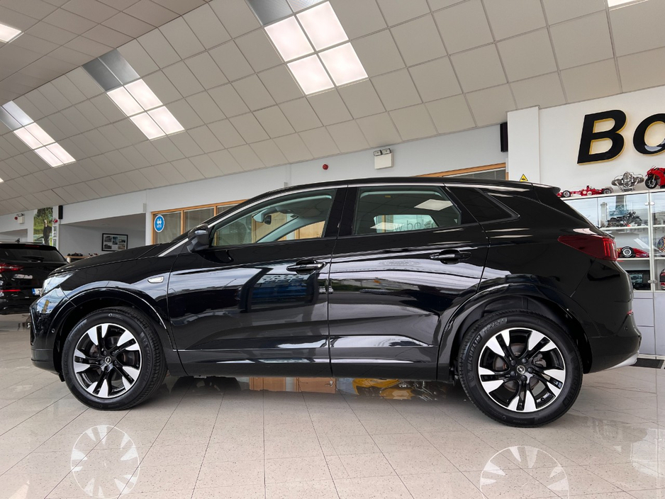 2023 Opel Grandland 1.2L Petrol For Sale Images