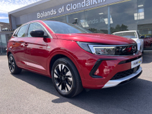 2024 Opel Grandland 1.6L Petrol Plug-in Hybrid For Sale Images
