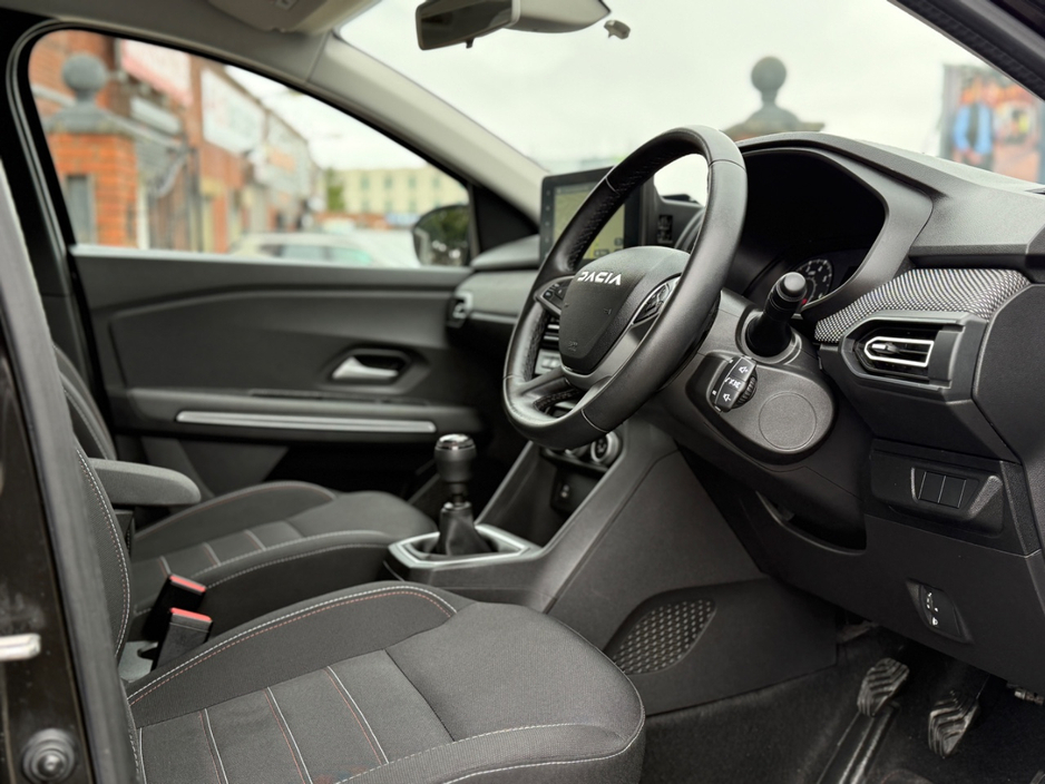 2023 Dacia Jogger 1L Petrol For Sale Images