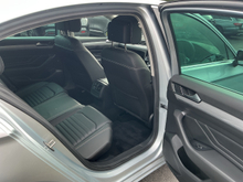 2022 Volkswagen Passat 1.4L Hybrid For Sale Images