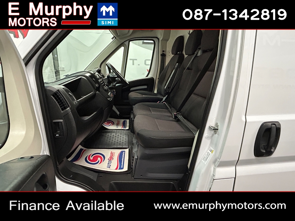 2023 Vauxhall Movano 2.2L Diesel For Sale Images