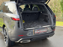 2024 Land Rover Range Rover Sport 3L Petrol Plug-in Hybrid For Sale Images