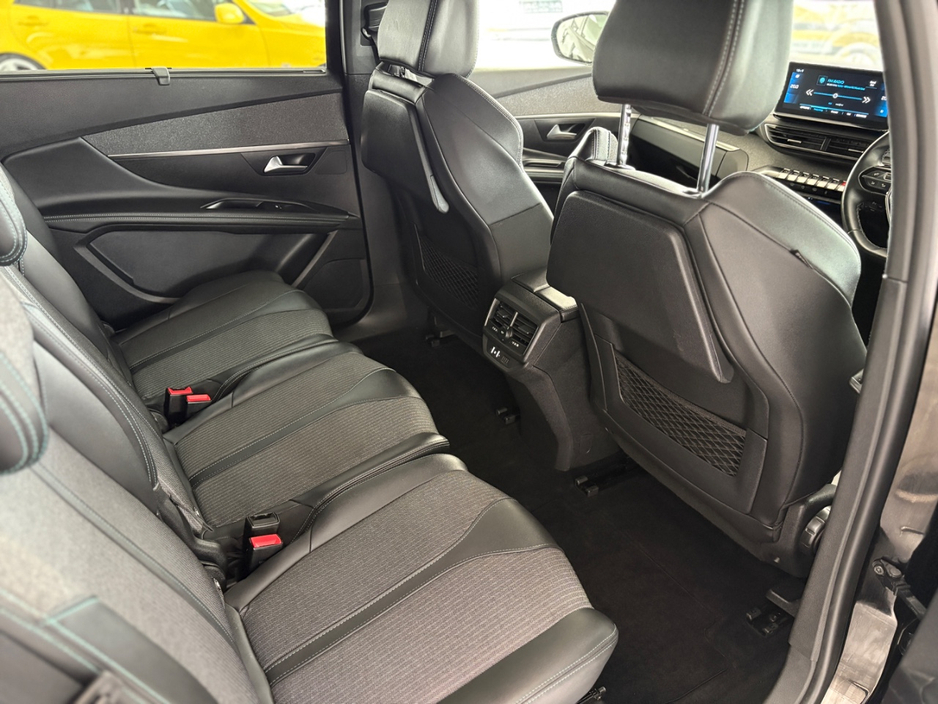 2023 Peugeot 5008 1.5L Diesel For Sale Images