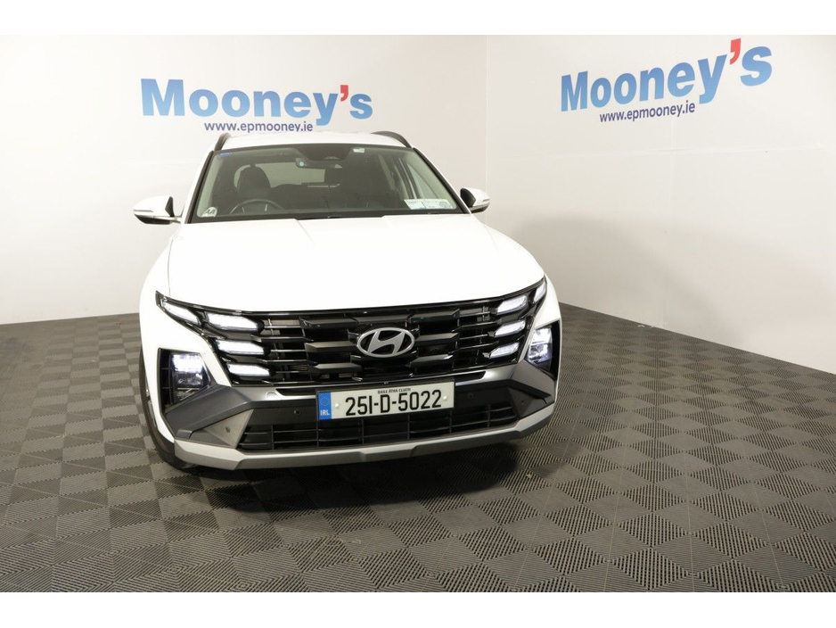 Hyundai Tucson Hybrid Executive 1.6L Petrol Automatic SUV — thumbnail 2