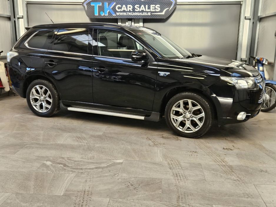 Used Mitsubishi Outlander 2015 in Galway