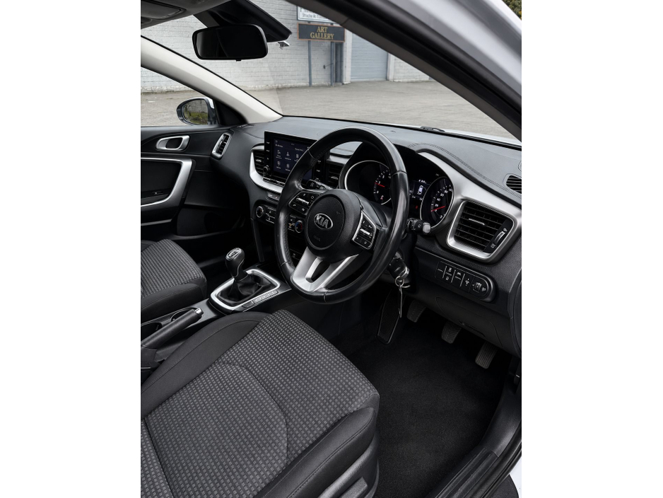 2022 Kia Ceed 1.6L Diesel For Sale Images
