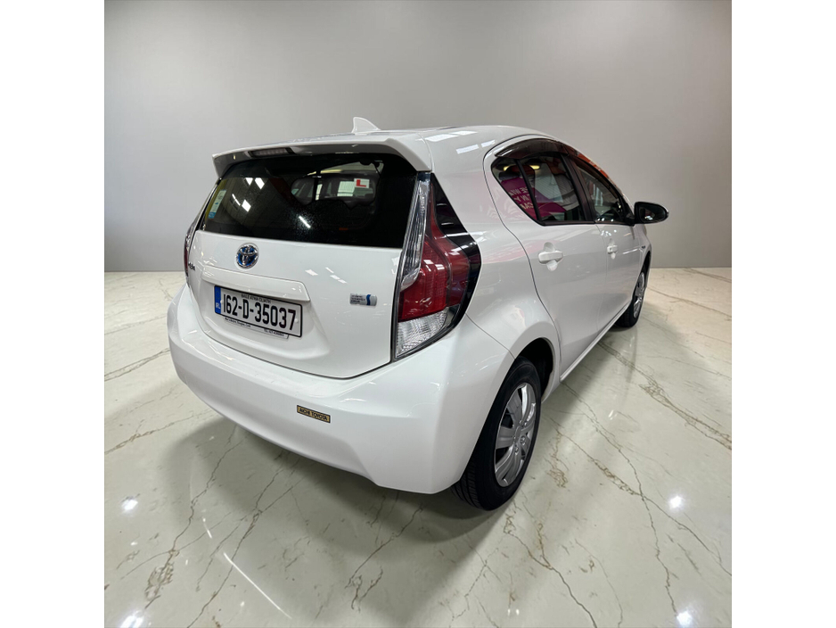 2016 Toyota Aqua 1.5L Petrol Hybrid For Sale Images