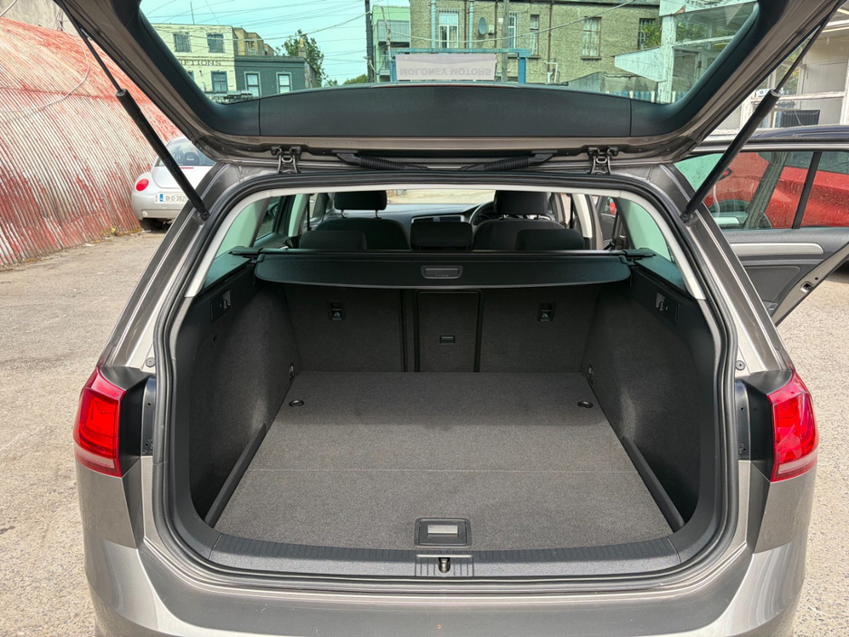 2016 Volkswagen Golf 1.2L Petrol For Sale Images