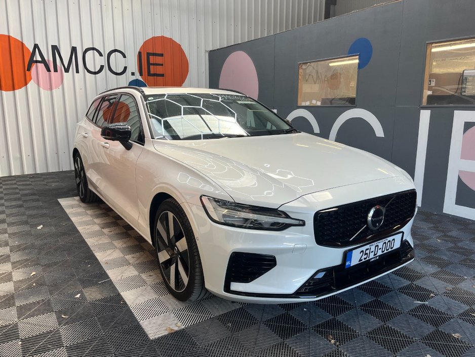 Used Volvo V60 2025 in Dublin