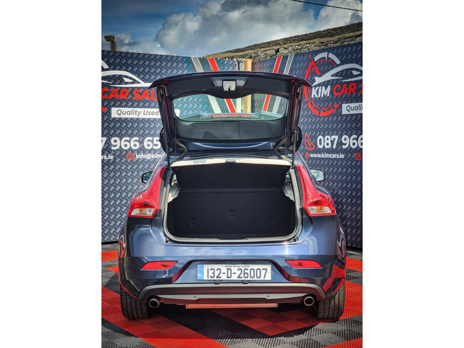 2013 Volvo V40 1.6L Petrol For Sale Images