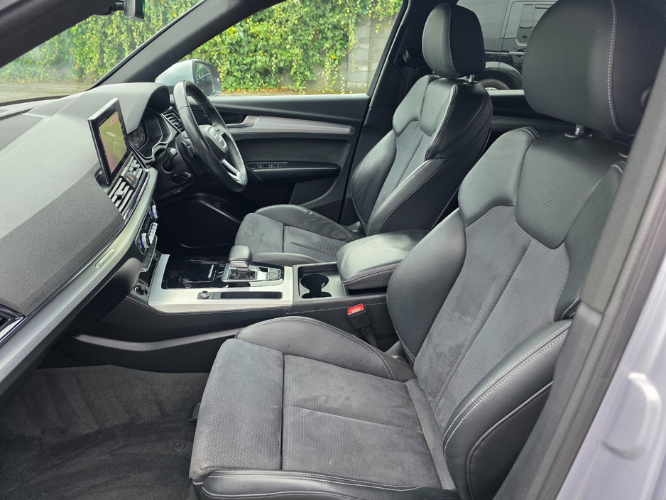 2022 Audi Q5 2L Petrol Plug-in Hybrid For Sale Images