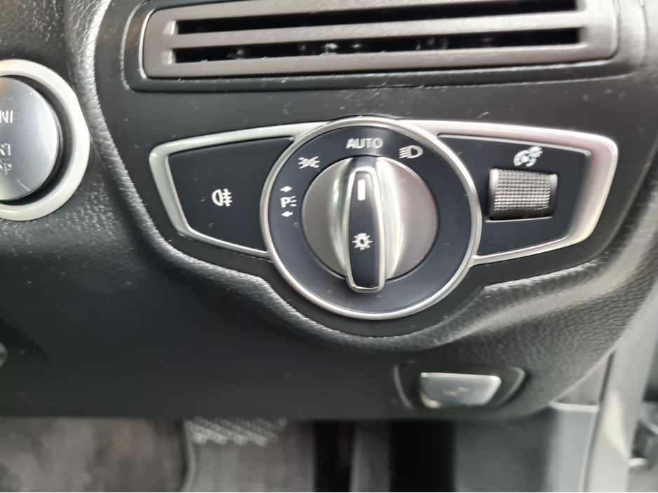 2017 Mercedes-Benz GLC Class 2.1L Diesel For Sale Images